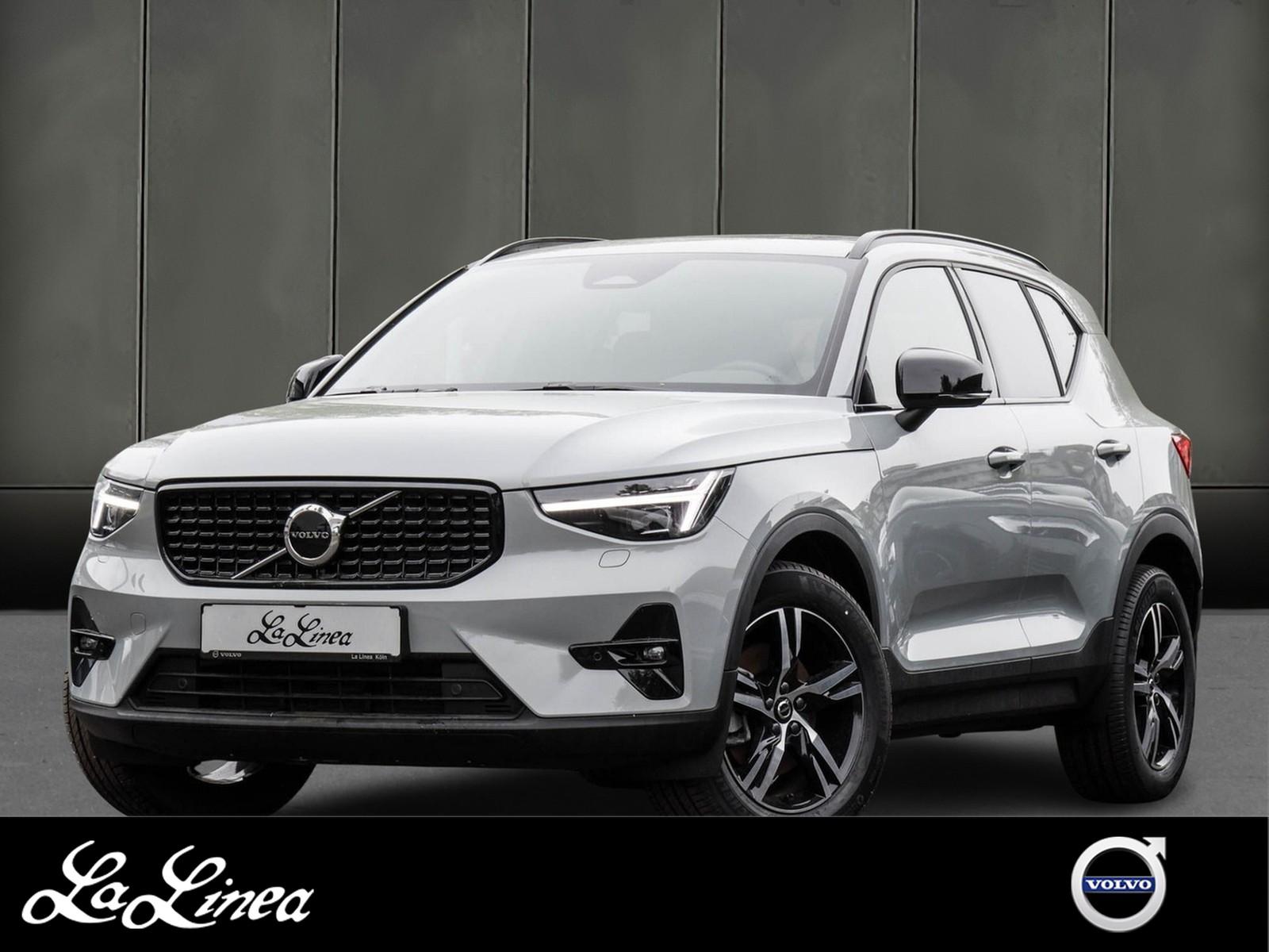 Volvo XC40  B3 Plus Dark NP:55.330,-//PANO/AHK/HK