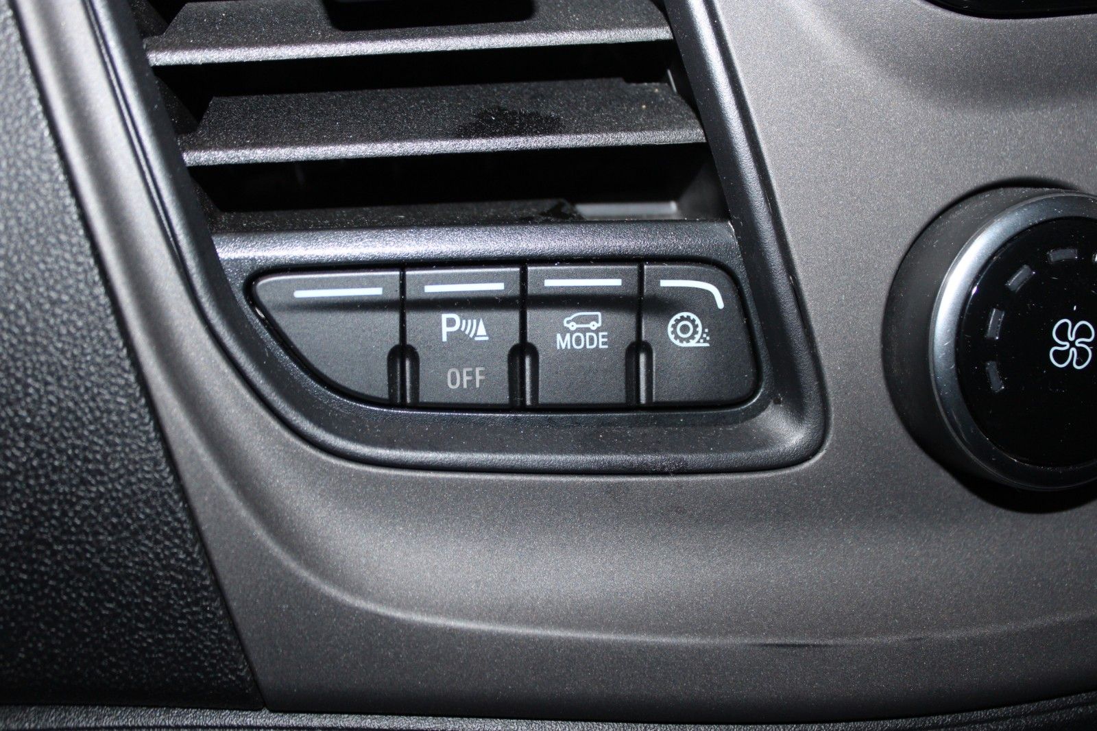 Fahrzeugabbildung Ford Transit Custom TREND KLIMA Dachträger AHK CAM