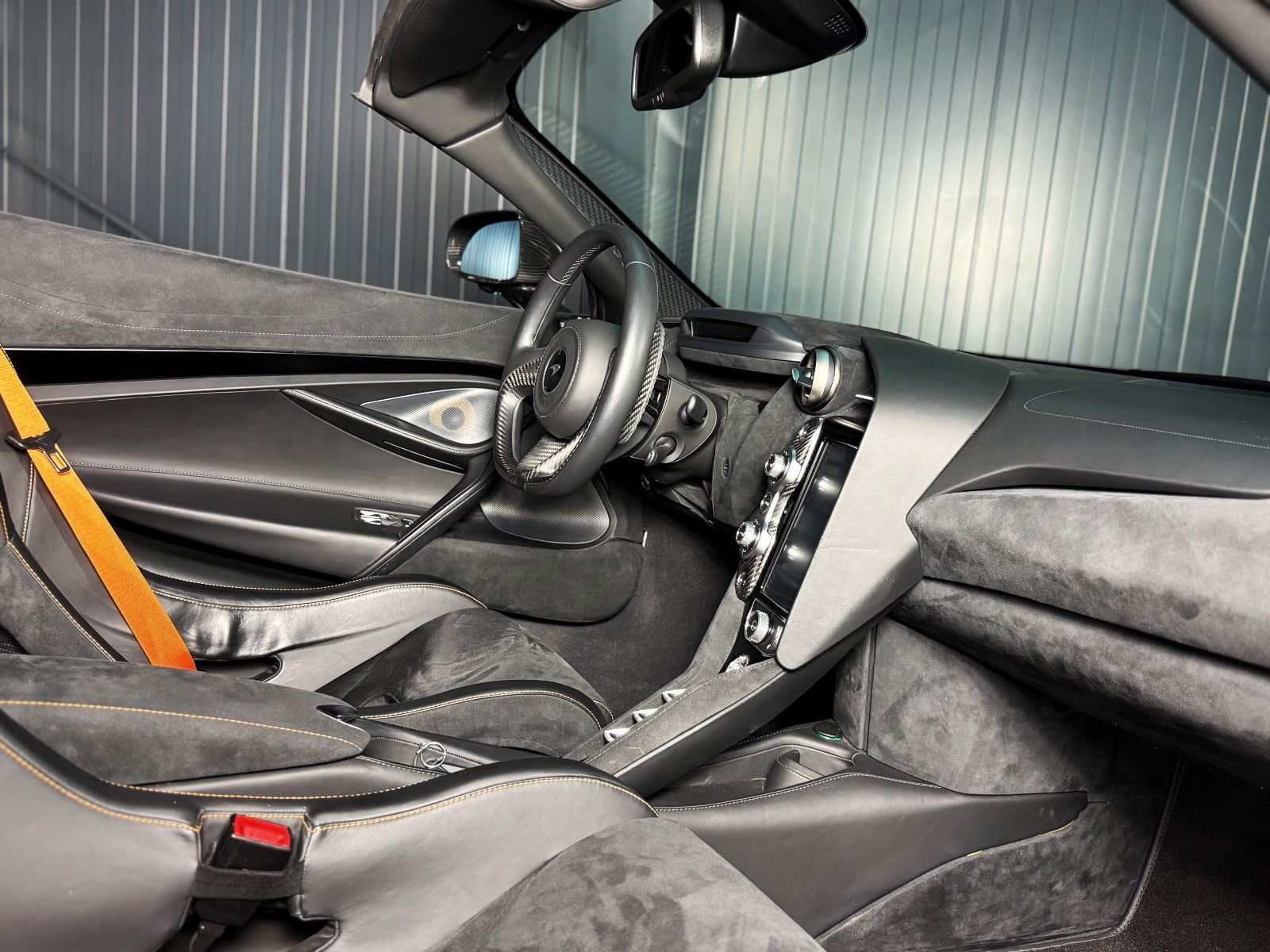 Fahrzeugabbildung McLaren 720S Spider + Scheckheft + Service Neu + Top Zus