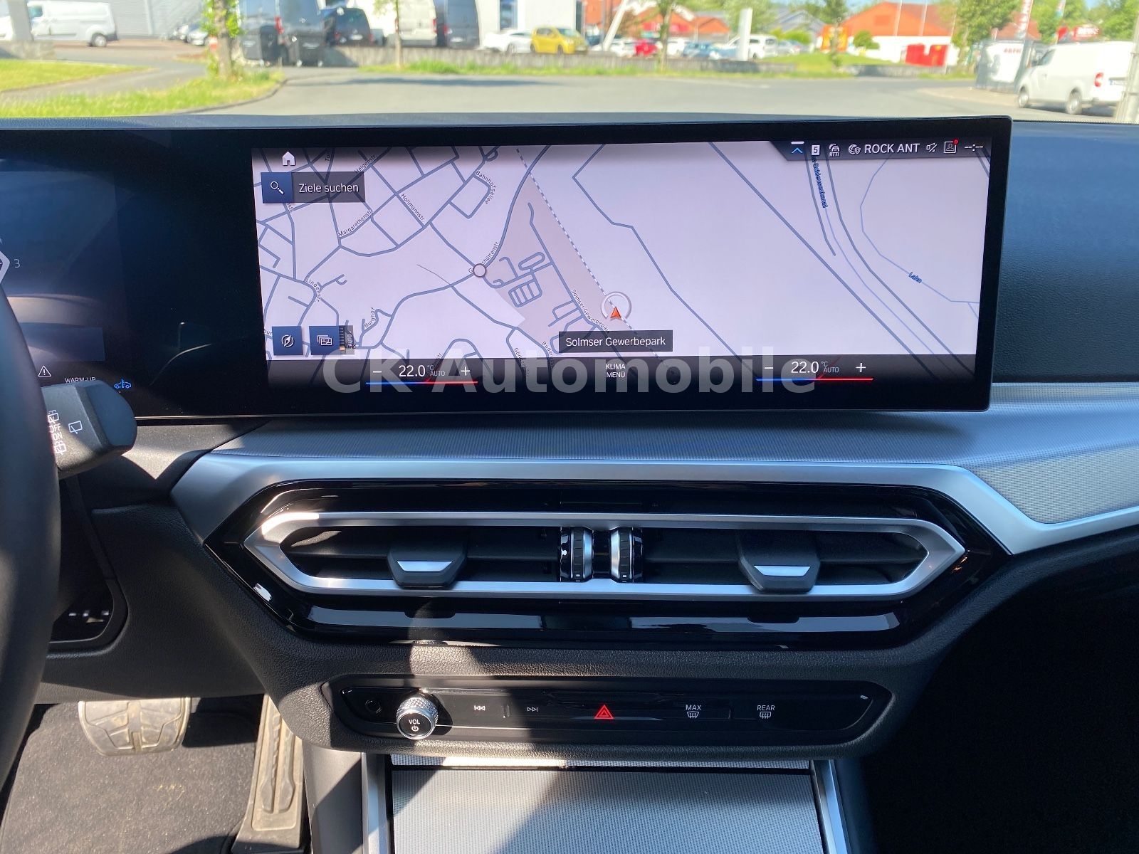 Fahrzeugabbildung BMW 320d xDrive Touring M-Sport/Navi/LED/ACC/360°Kam