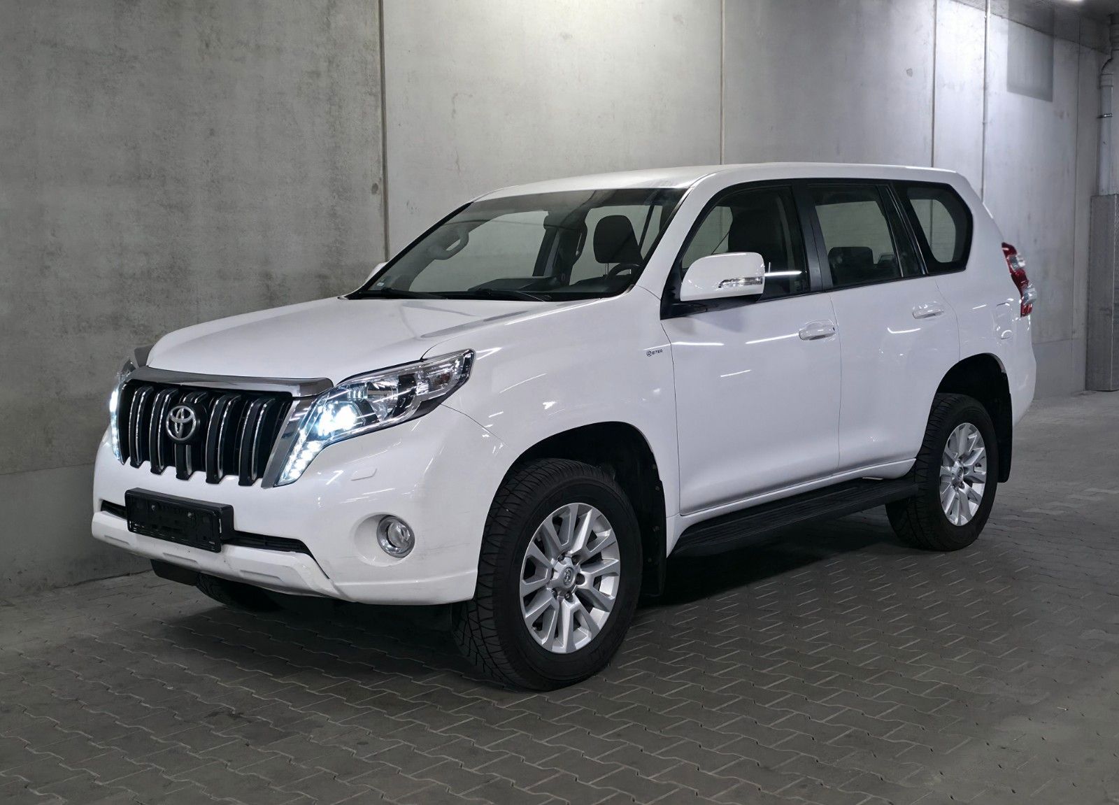 Toyota Land Cruiser Comfort 3.0 D-4D