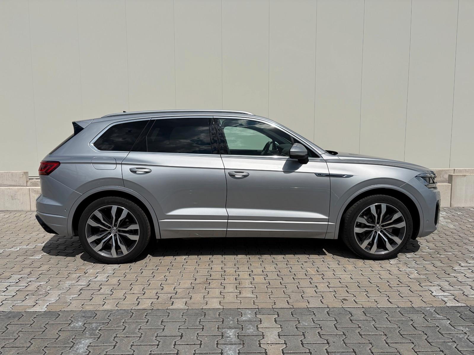 Volkswagen Touareg R-Line 4Motion