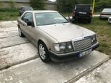 Mercedes-Benz 300 CE  Automatic Leder H-Zulassung - Mercedes-Benz 300 aus 1989