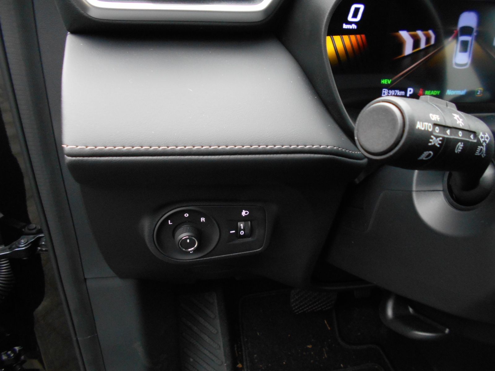 Fahrzeugabbildung MG ZS Luxury