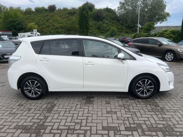 Toyota Verso  SkyView Edition