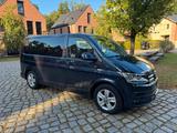Volkswagen Blauer T6 Multivan Comfortline - Volkswagen T6 Multivan in Hamburg