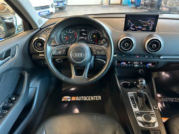 Audi A3 Sportback 30 TFSI design *2. Hand*Klima*Navi*