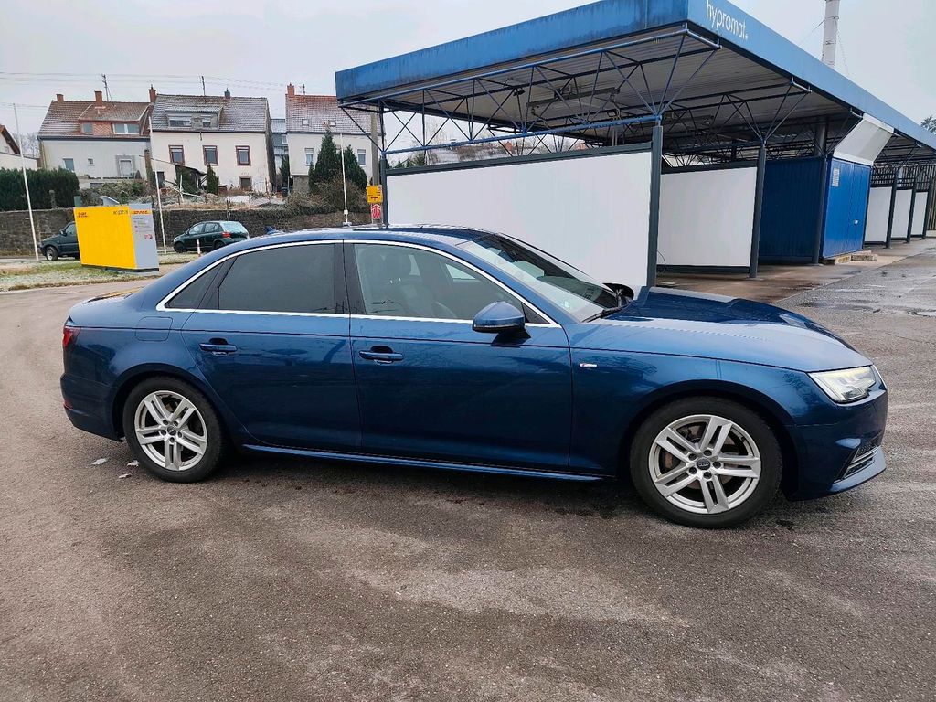 Image of Audi A4