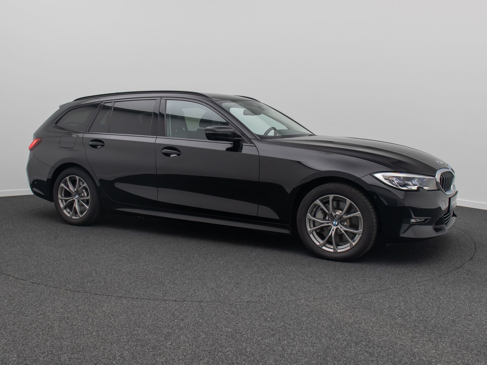 Fahrzeugabbildung BMW 330e Sport Line 360° Memory HUD DAB Laser HiFi