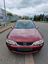 Opel Vectra B Automatik - gebrauchte Opel Vectra aus dem Jahr 2001