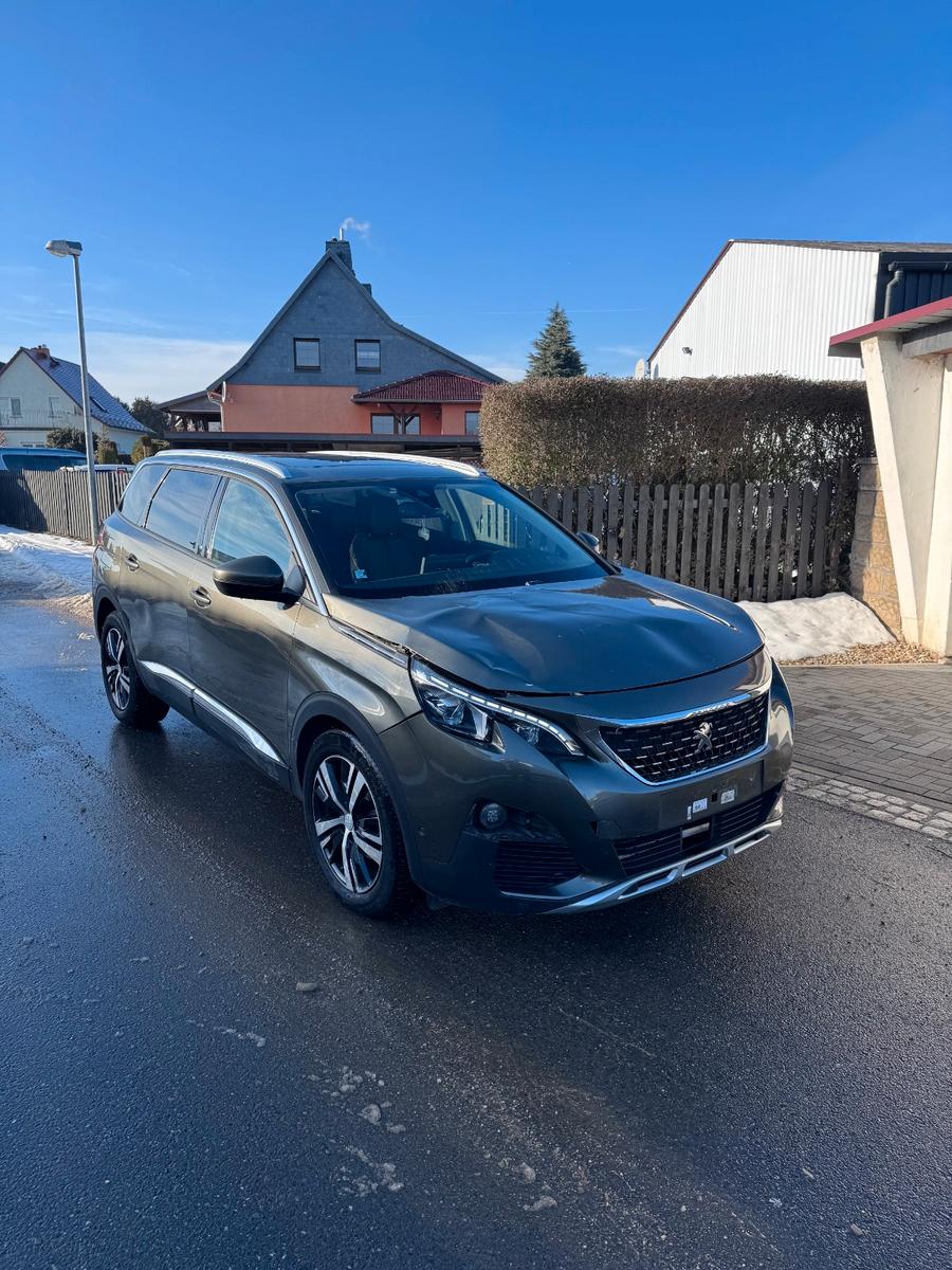 Peugeot 5008 GT-LINE PANO AUT 1.6 BLUEHDI