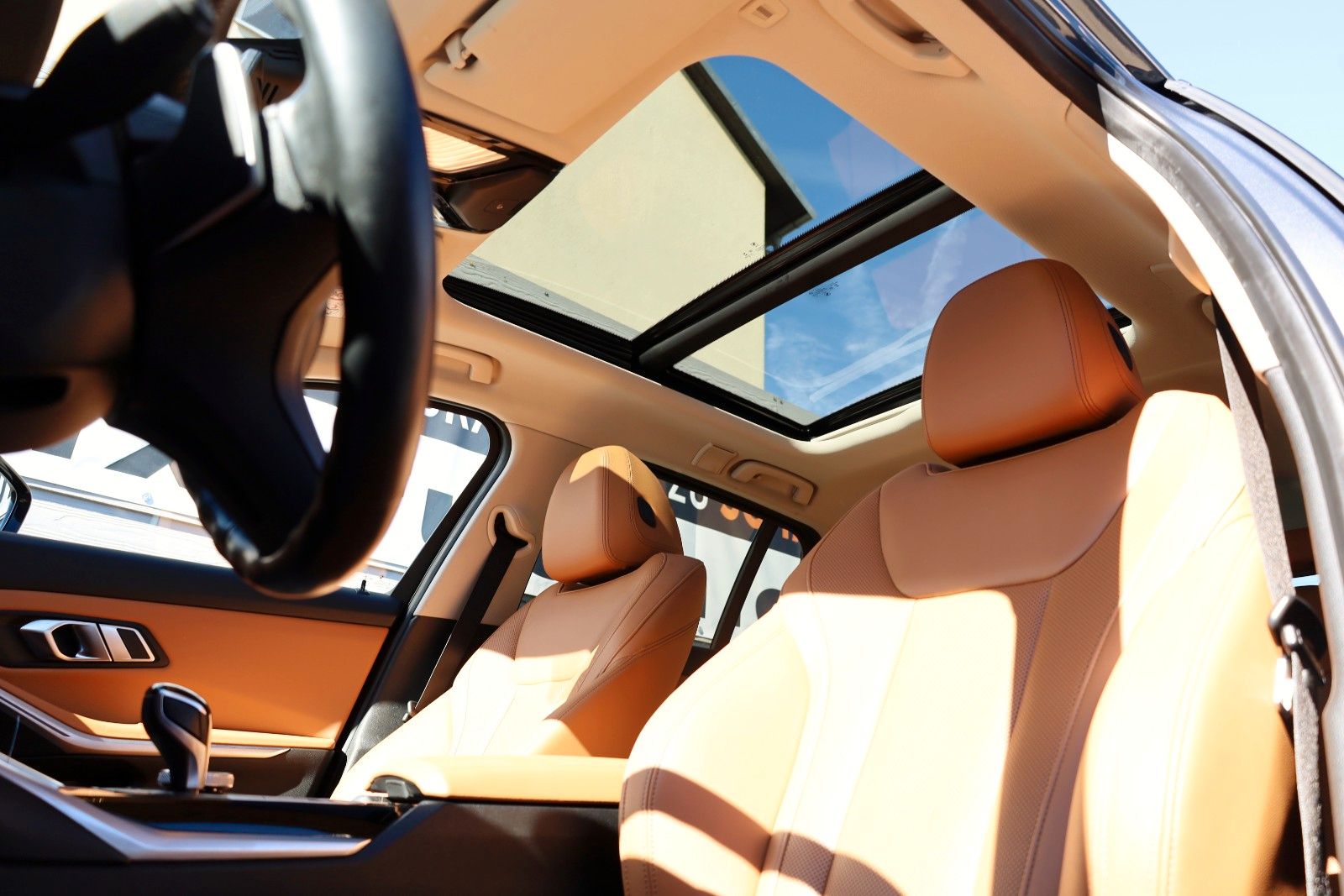 Fahrzeugabbildung BMW 330 d Touring,Sport Line,Leder,Navi,LED,Panorama