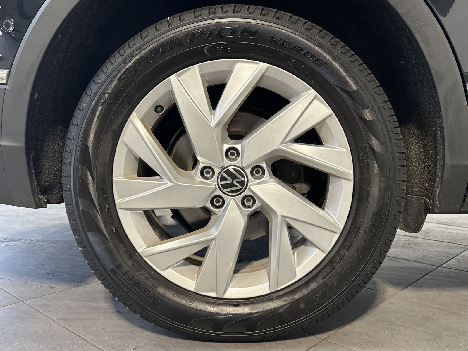 Fahrzeugabbildung Volkswagen Tiguan Allspace 4M Life NAV+LED+AHK+KAM+18ZO+VC