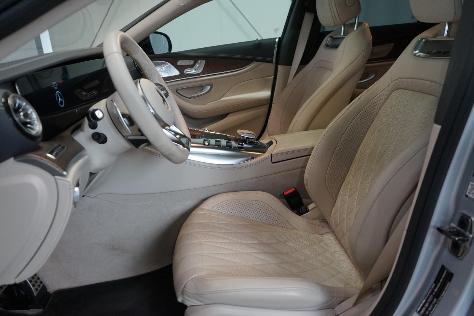 Mercedes-Benz AMG GT 63 S 4-Türer 4M+ Night+Pano+Distr+Massage