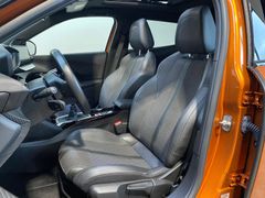 Fahrzeugabbildung Peugeot 2008 1.2 PureTech GT-Line LED ACC Pano Navi 1.Hd