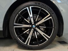 Fahrzeugabbildung BMW 520i Touring M Sport --DrivingProf/Autobahn/20LM