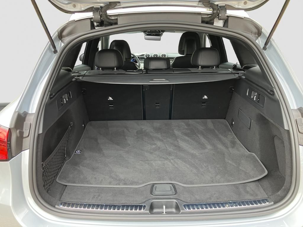 Fahrzeugabbildung Mercedes-Benz GLC 300 d 4MATIC AMG Line DIGITAL LIGHT*360Grad