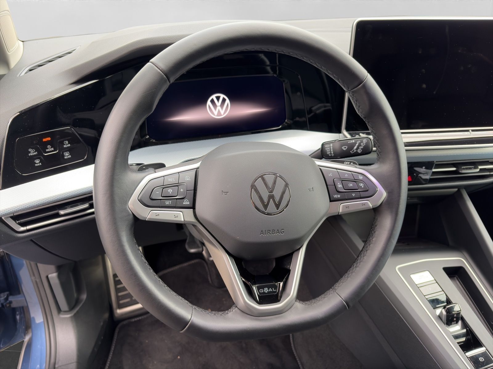 Volkswagen Golf - Bild 9