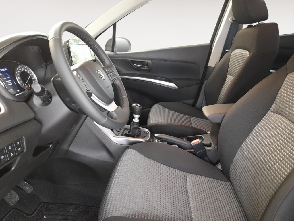 Fahrzeugabbildung Suzuki S-Cross 1.4 Boosterjet Hybrid ALLGRIP Comfort