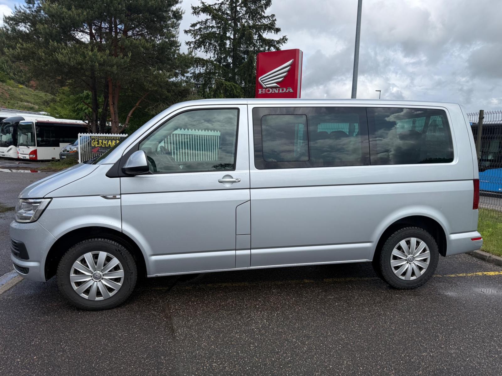 Volkswagen T6 Caravelle Comfortline,LED,Navi,Kamera
