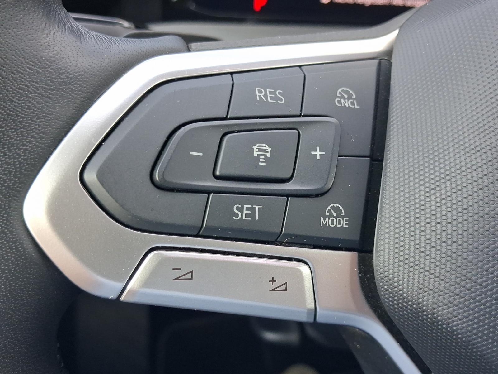 Volkswagen Golf VIII Lim. (DA1)(2024->) 1.5 eTSI 110 kW Lif, миниатюра 21