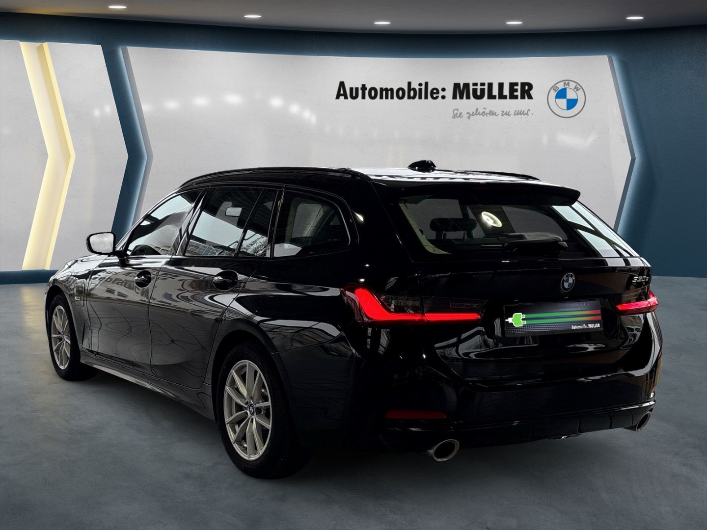 BMW 330 e Touring+SPORTSITZE+AHK+LED+DAB+PDC+ foto 5
