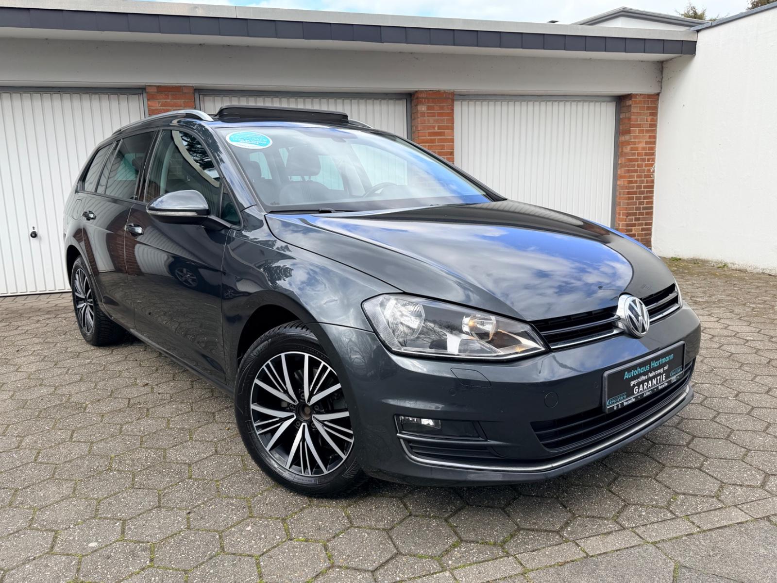 Volkswagen Golf VII Variant Allstar *Klima*Kamera*Pano*AHK*