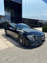 Mercedes-Benz E 220 d T Autom, AMG, Nightpaket, AHK, Garantie - Mercedes-Benz E 220 Gebrauchtwagen in Stuttgart
