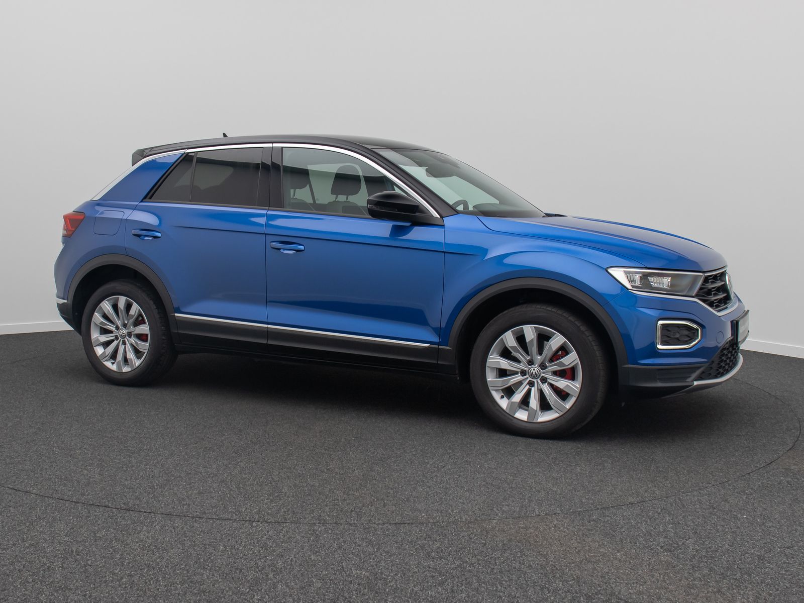 Fahrzeugabbildung Volkswagen T-Roc Sport 4Motion ACC Navi PDC AppleCar HiFi A