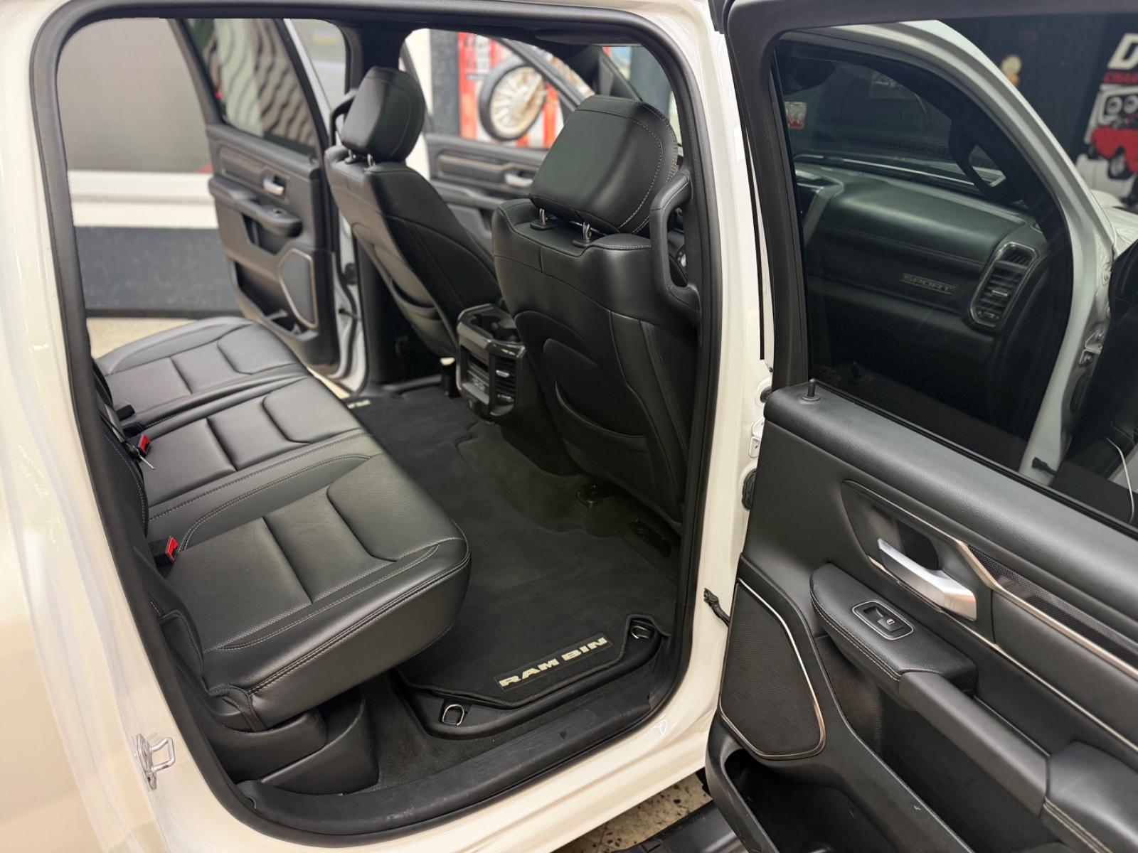 Dodge Ram 5.7 HEMI 4X4 Sport / Pano / ACC / 360° / 12", миниатюра 25