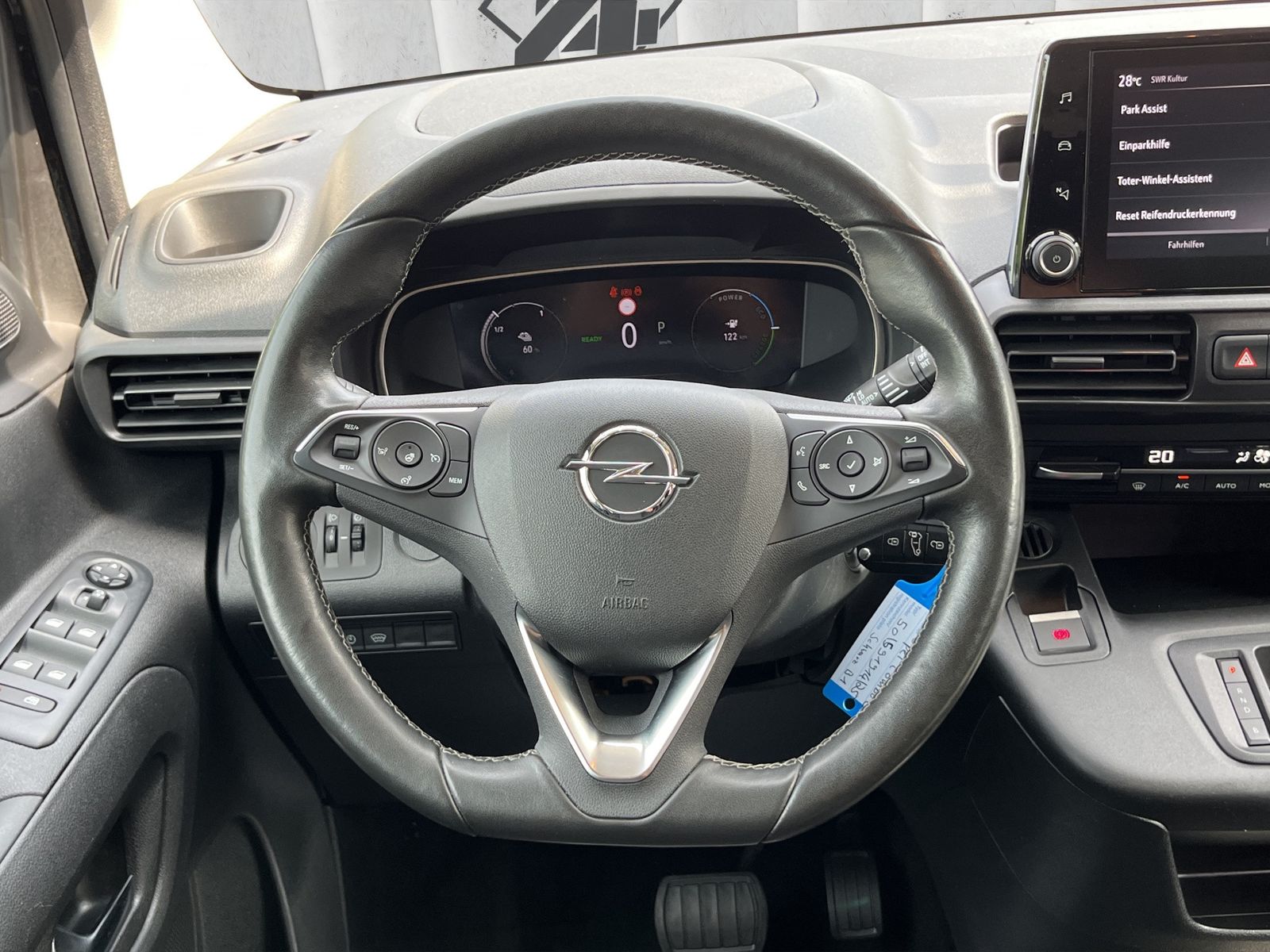 Fahrzeugabbildung Opel Combo Life - e Ultimate