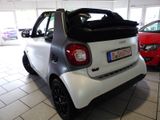 Smart ForTwo fortwo cabrio electric drive / EQ Passion - Smart: Electric Drive