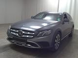 Mercedes-Benz E 220 T d 4M All-Terrain Navi Widescreen LED AHK - Mercedes-Benz E 220: Widescreen