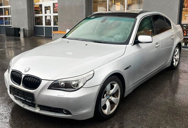 BMW 540i  Lim. Klimaautomatik*Leder*Euro4*TMP*