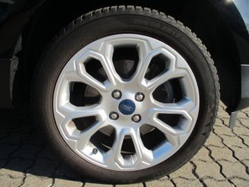 Ford EcoSport Titanium PDC+ Kam+ B&O+ Winterp.