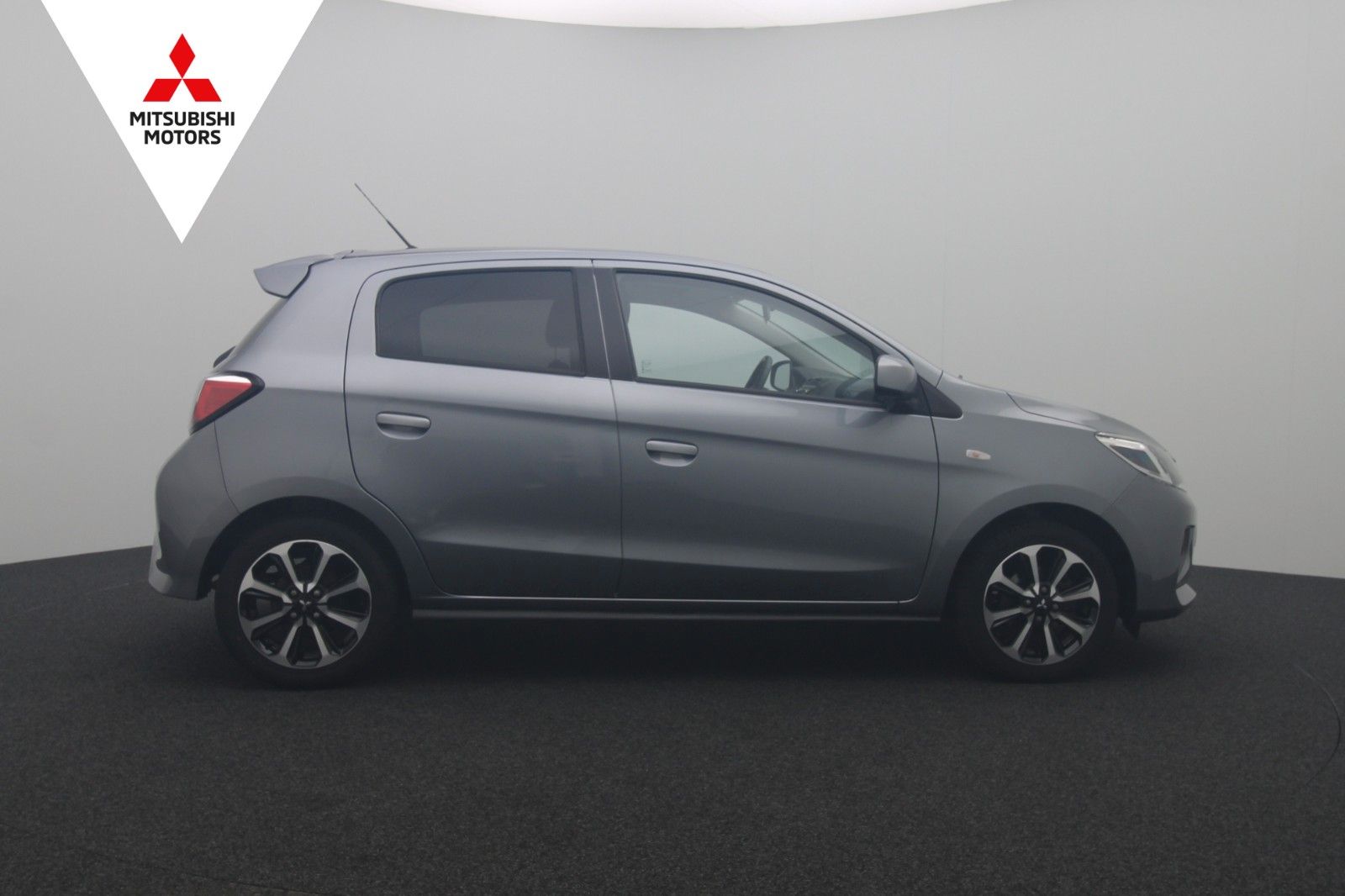 Fahrzeugabbildung Mitsubishi Space Star 1.2 Intro Edition+