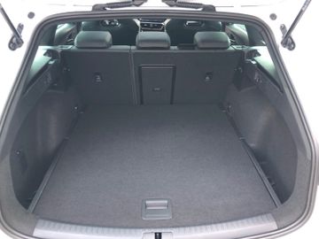 Cupra Leon Sportstourer VZ 4Drive PANO AHK PERFORMANCE