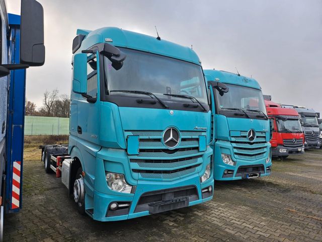 Mercedes-Benz Actros 2542 BDF 7.82m Jumbo