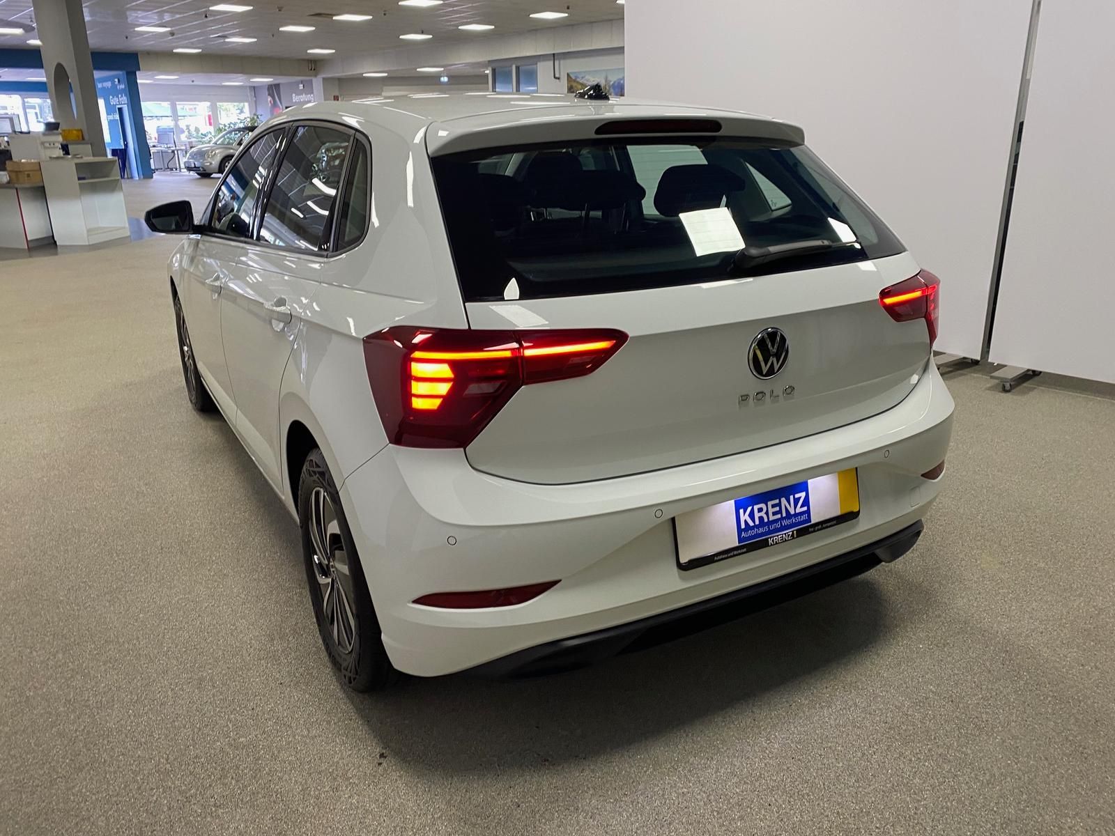Fahrzeugabbildung Volkswagen Polo 1.0 TSI Life APP+KLIMA+KAMERA+PDC+SITZHEI++