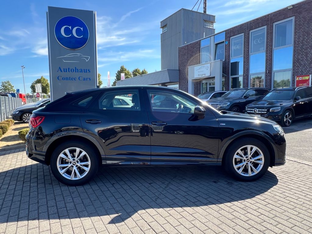Image of Audi Q3