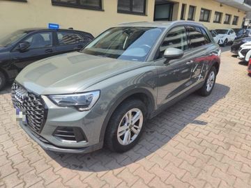 Audi Q3 - 1