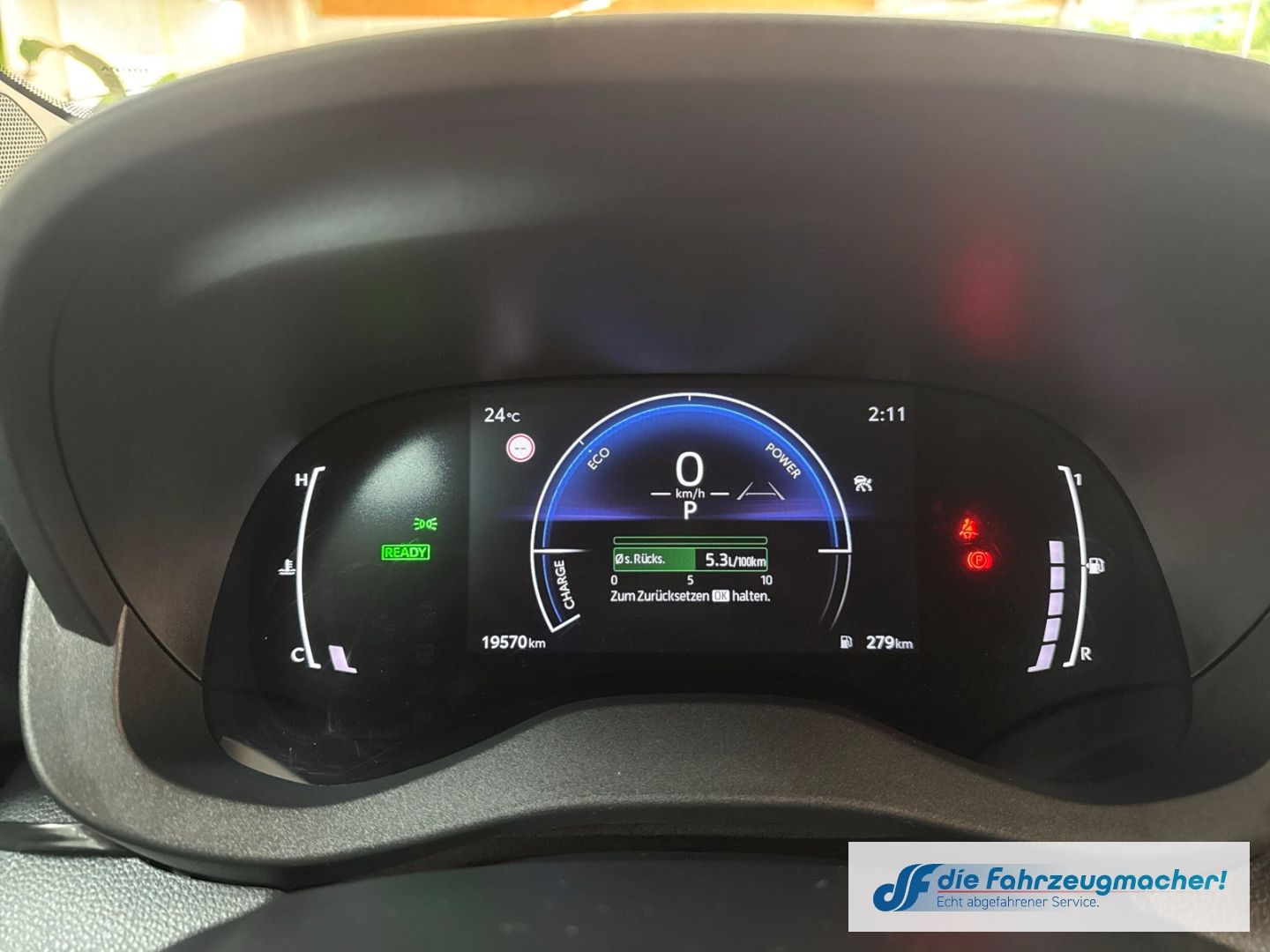 Fahrzeugabbildung Toyota Yaris Cross ACTIVE Hybrid DAB Spurhalteass. Fern