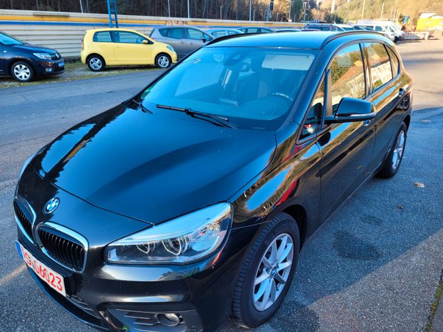 BMW 218 Baureihe 2 Active Tourer 218 i Advantage