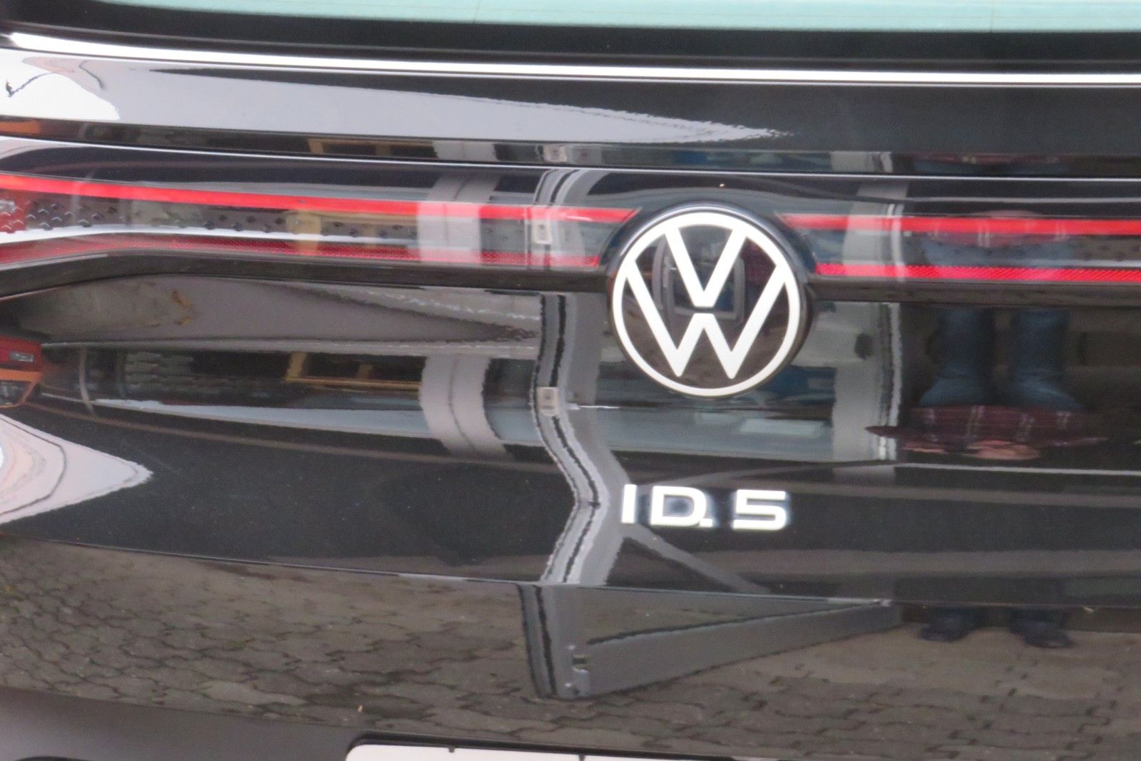 Fahrzeugabbildung Volkswagen ID.5 Pro 128 kW ASSISTENT-PAKET ACC AHK SITZH 1H