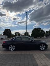 BMW 325i CabrioM-Paket | 3.0 Reihensechszylinder - BMW: Reihe