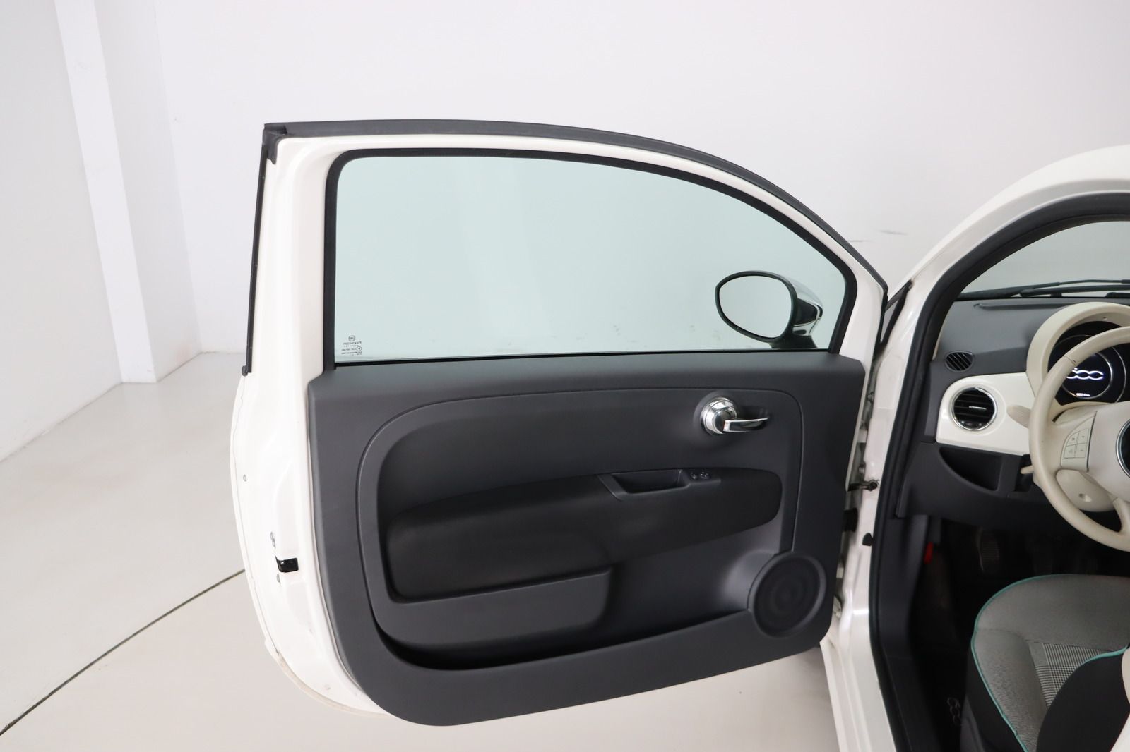 Fahrzeugabbildung Fiat 500 1.2 8V Lounge * Klima * Alu