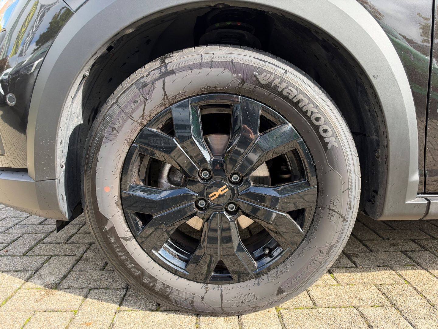Fahrzeugabbildung Dacia Sandero III Stepway Extreme 1.0 TCe 110 EU6e LED