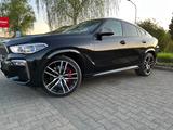 BMW X6 M50 M50i -B&W,Standheizung,Garantie - BMW X6 M50 aus 2021