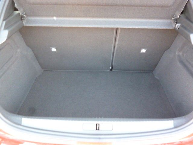 Corsa F 1,2i GS, Navi,P-RK,I-Lux,PP, Sitzheiz.