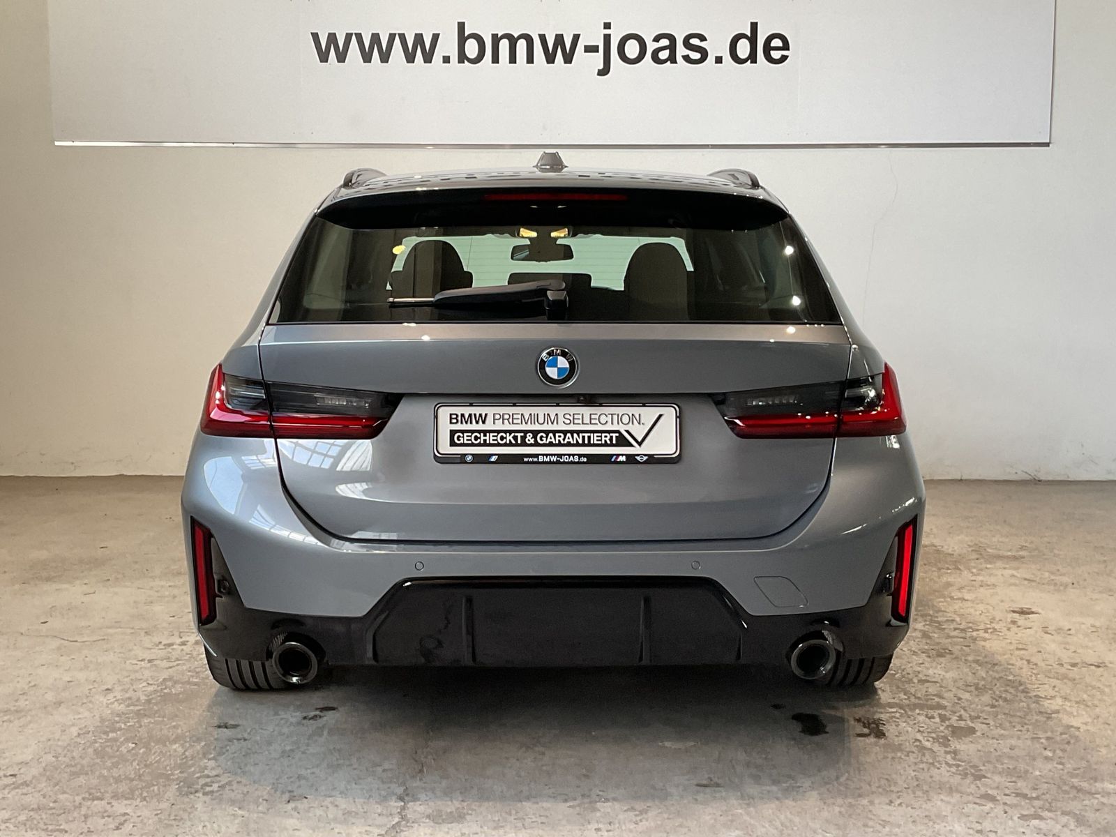 Fahrzeugabbildung BMW 330i xDrive | M Sportpaket pro | Panorama-Glasda